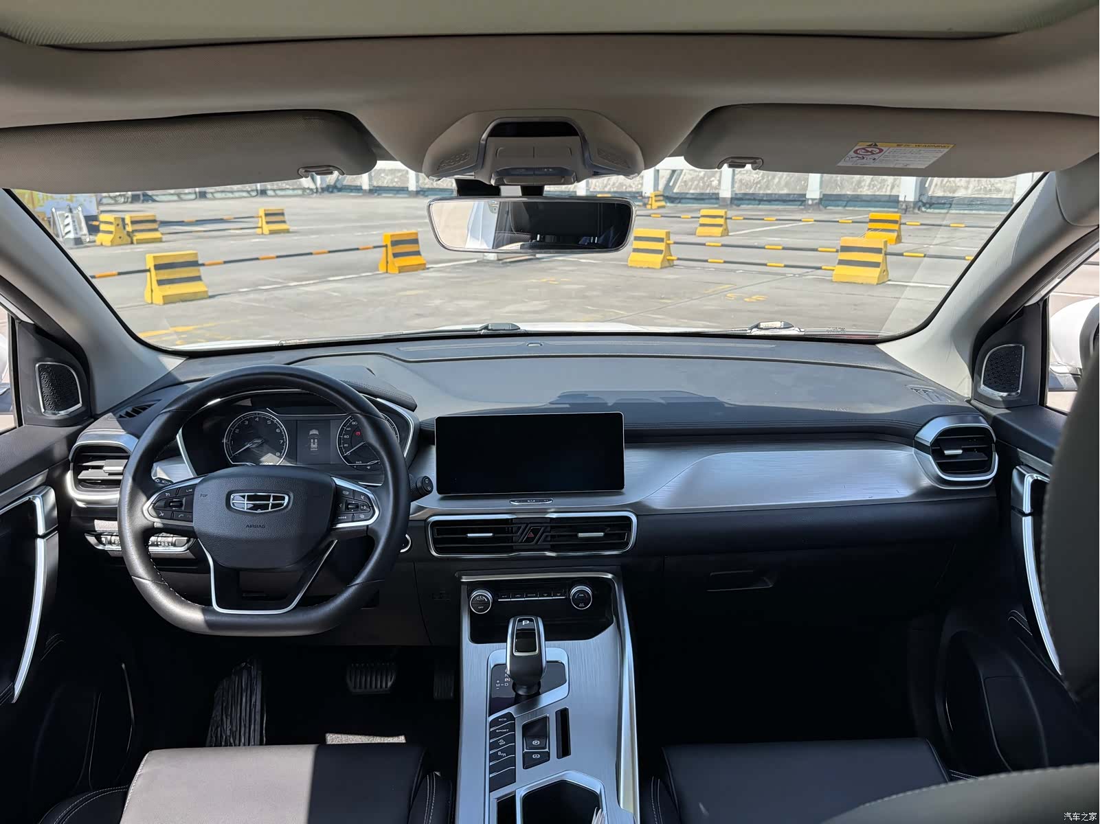 Geely Coolray, 2020 9