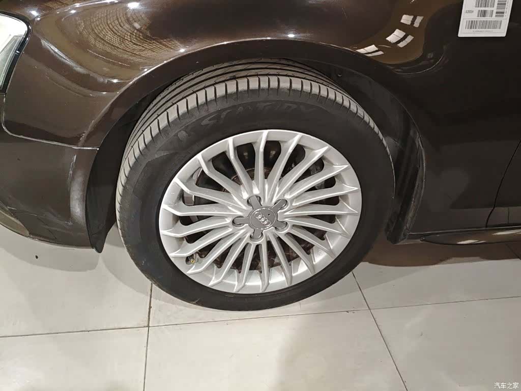 Audi A4L, 2015 25