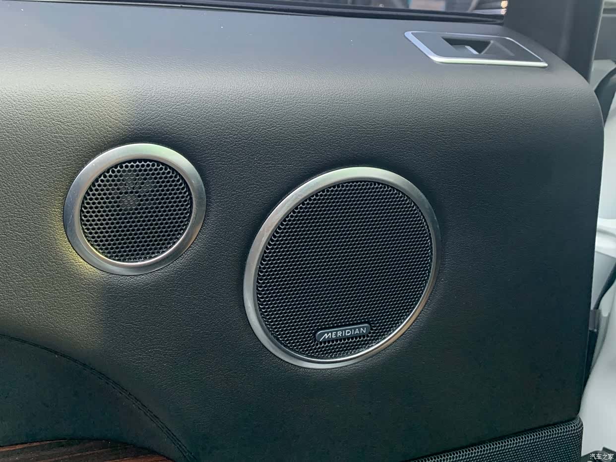 Land Rover Range Rover, 2018 28