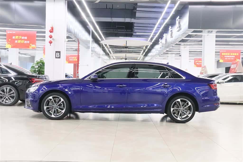 Audi A4L, 2020 3