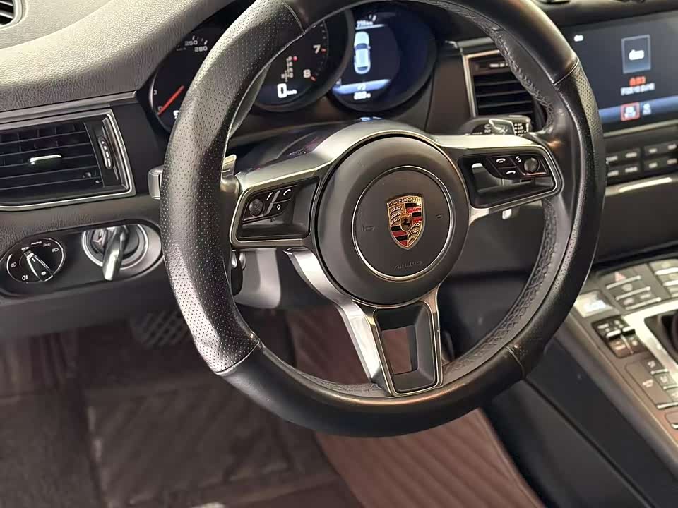 Porsche Macan Porsche Macan