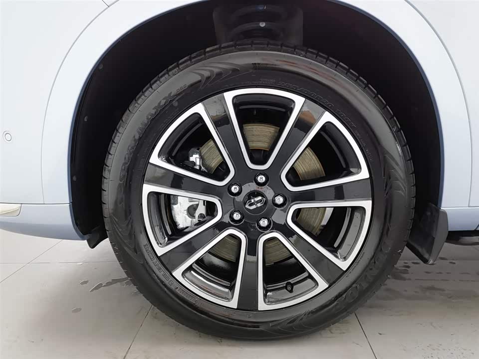 AITO Ask the world M7