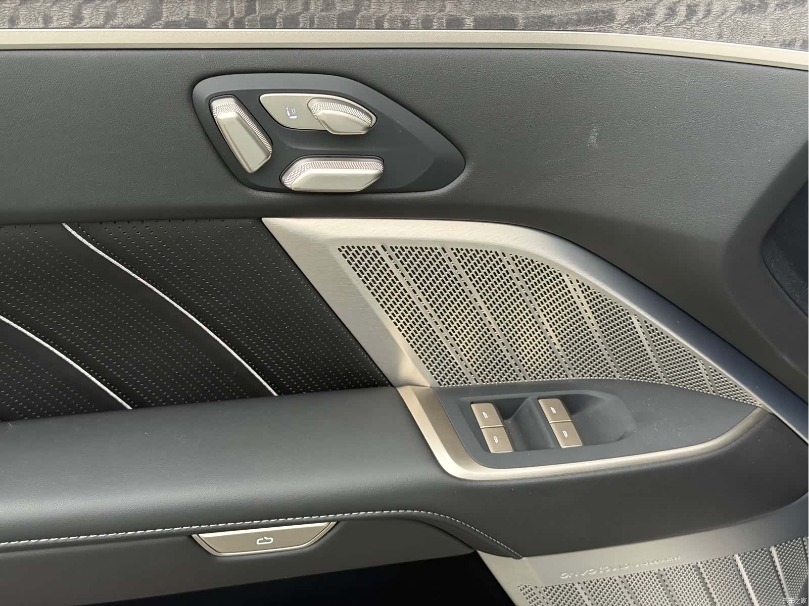 NIO L90, 2025 7