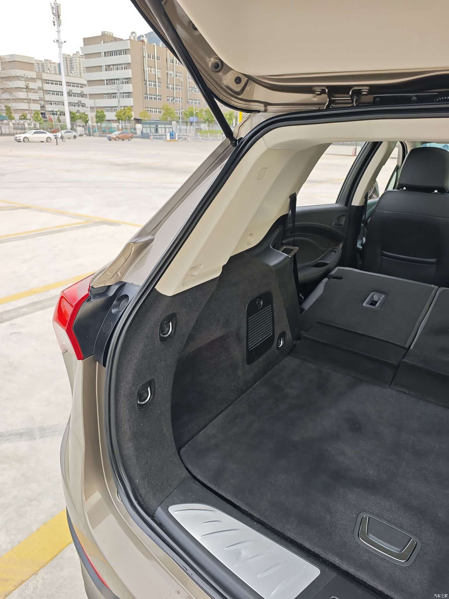 Buick Envision Plus, 2018 21