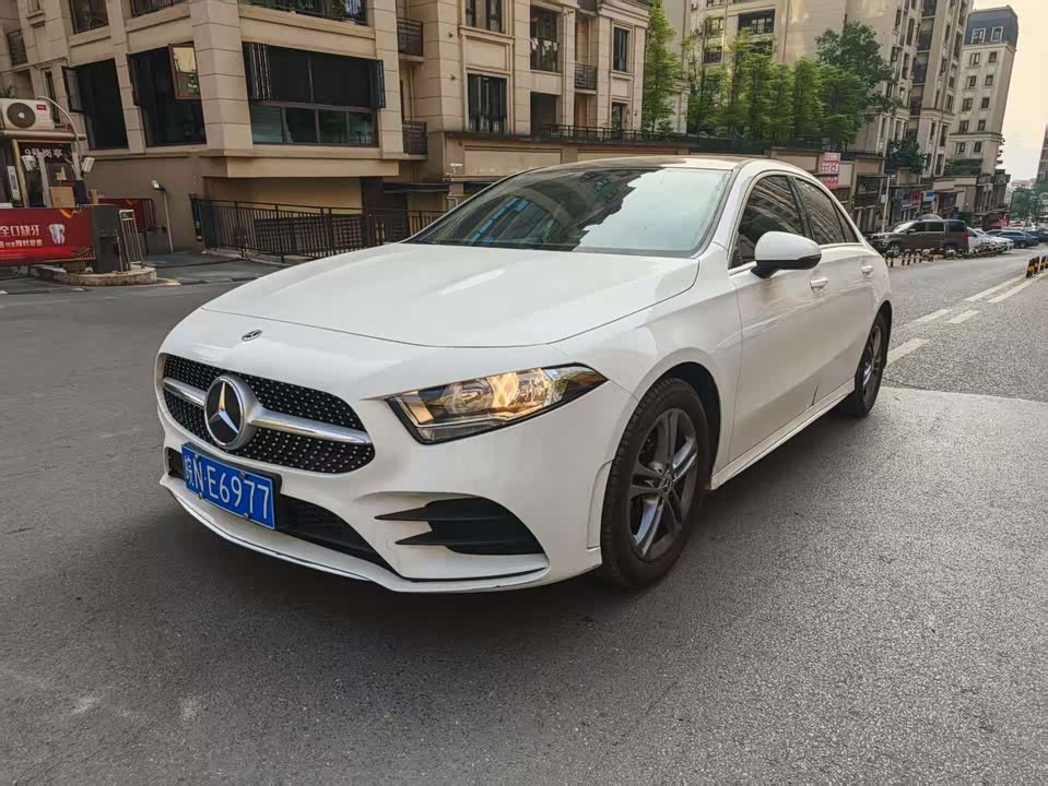 Mercedes-Benz Class A Mercedes-Benz Class A