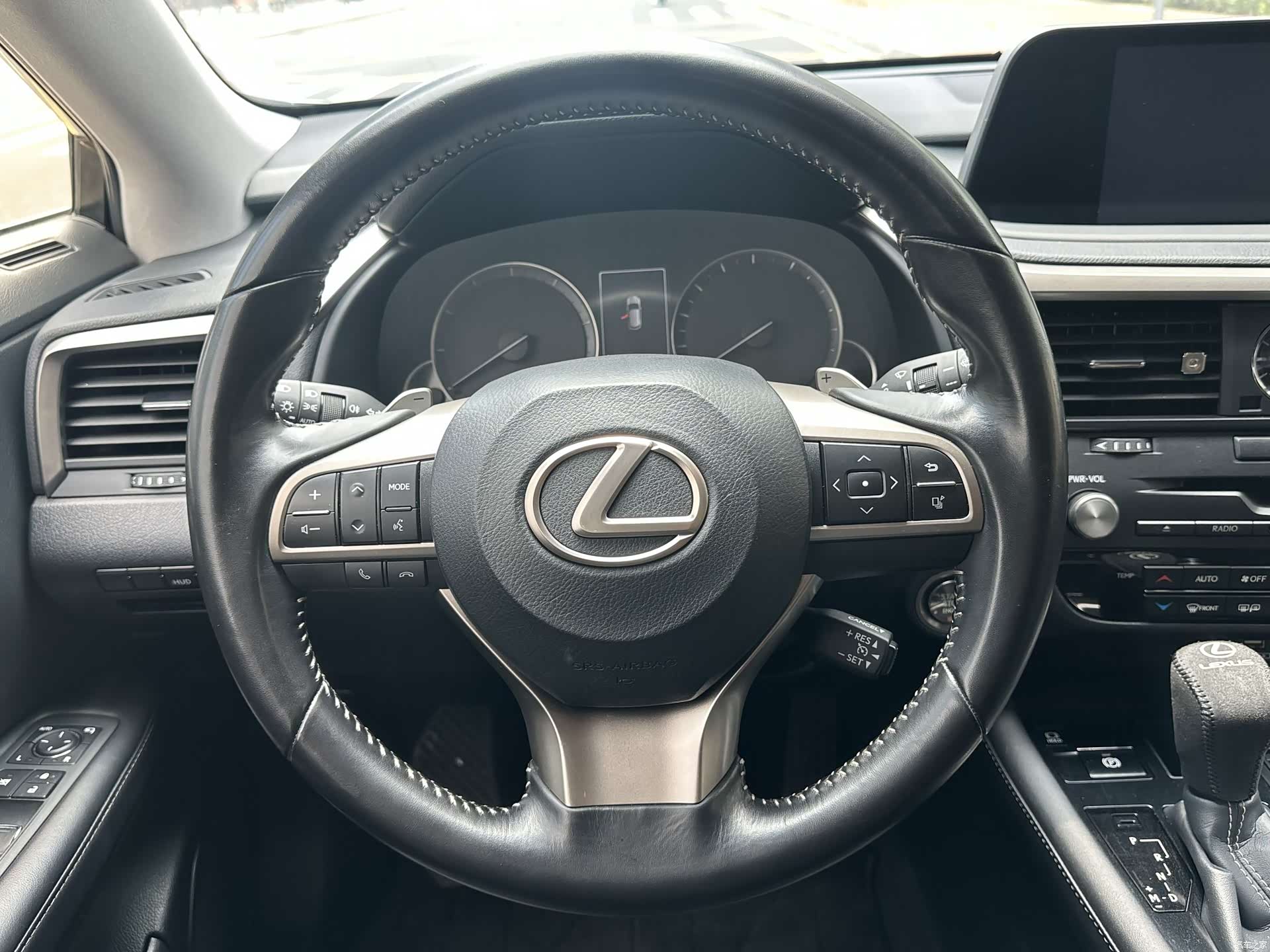 Lexus RX, 2021 13