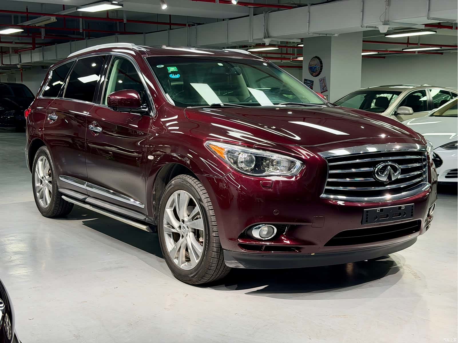 Infiniti JX35, 2014 3