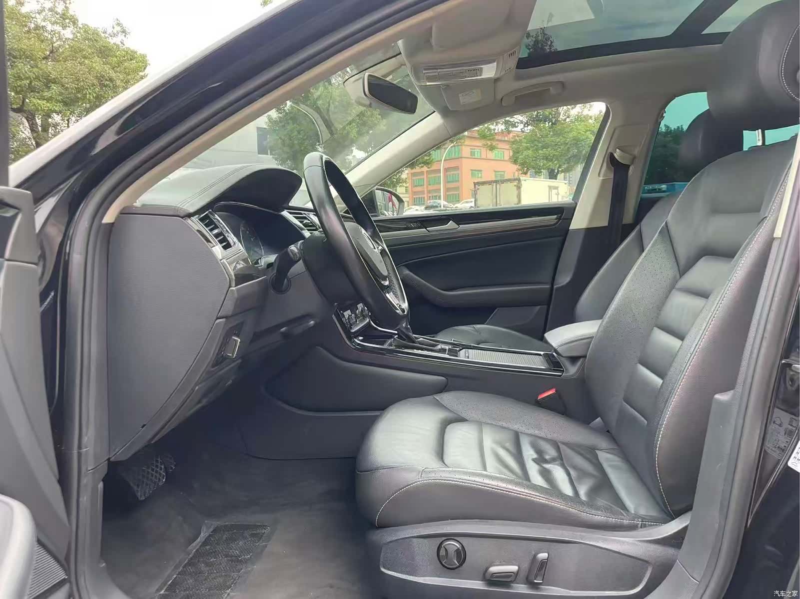 Volkswagen Phideon, 2017 4