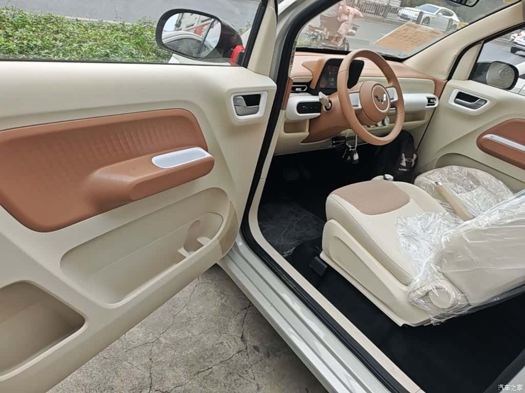 Wuling MINIEV, 2026 16