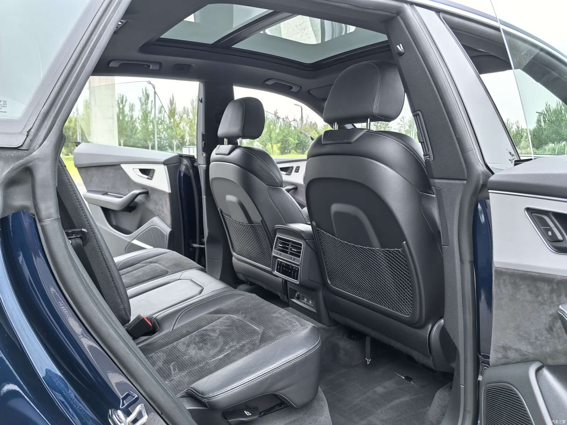 Audi Q8, 2019 16