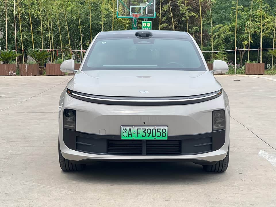 Li Auto Ideal L6