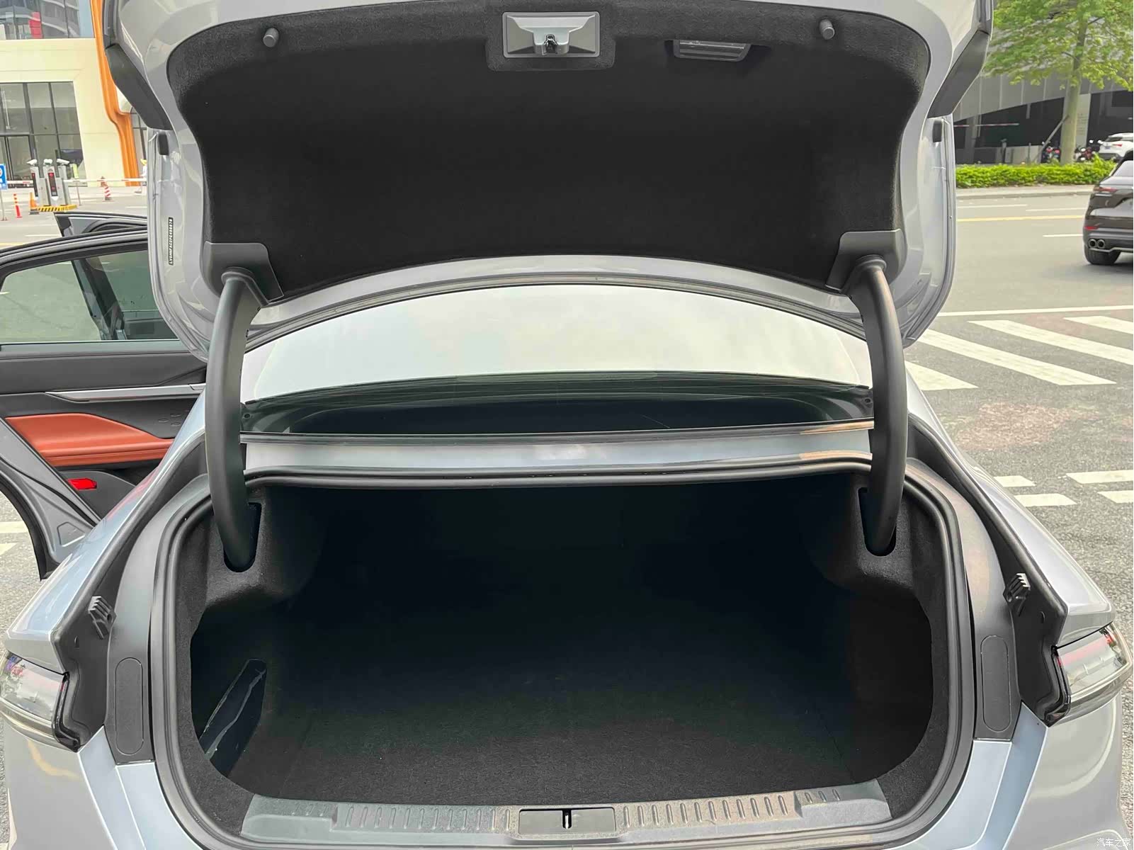 Lincoln Z, 2023 33