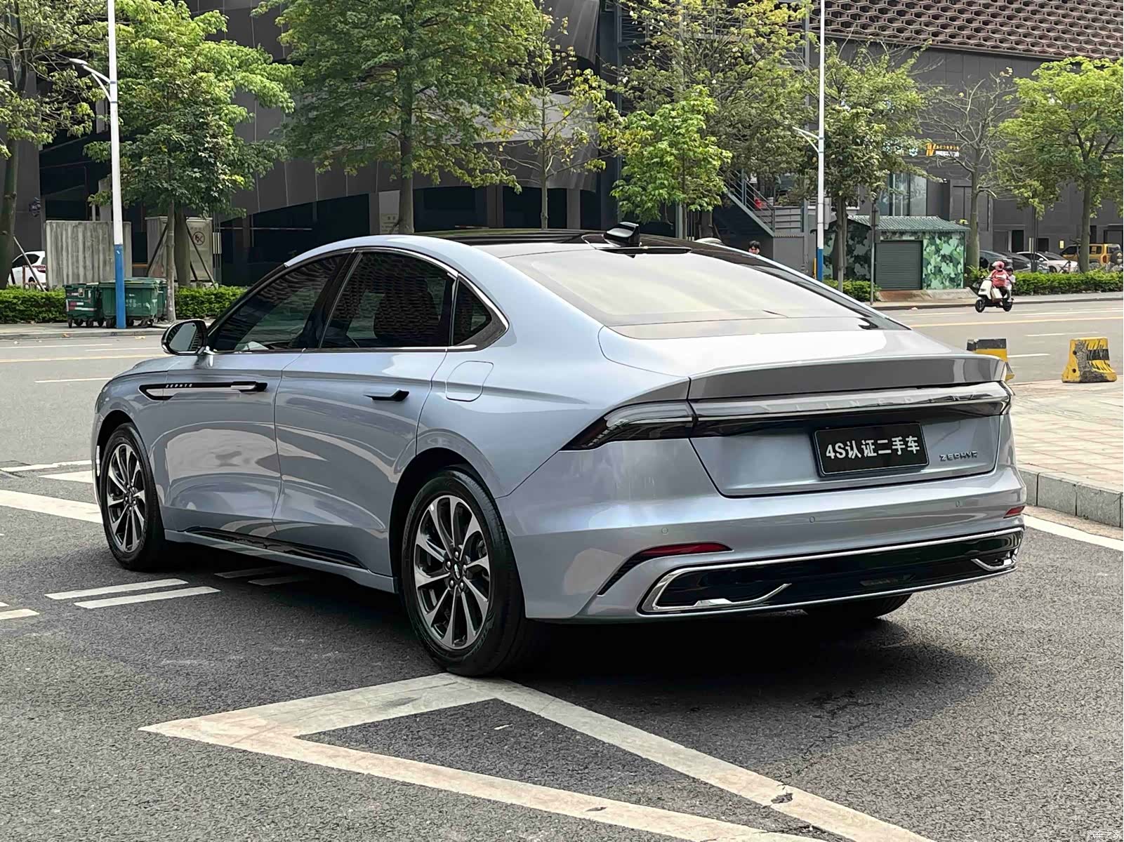Lincoln Z, 2023 6