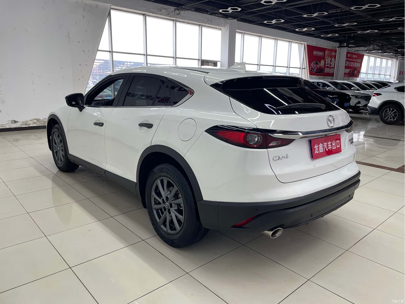 Mazda CX-4, 2023 7