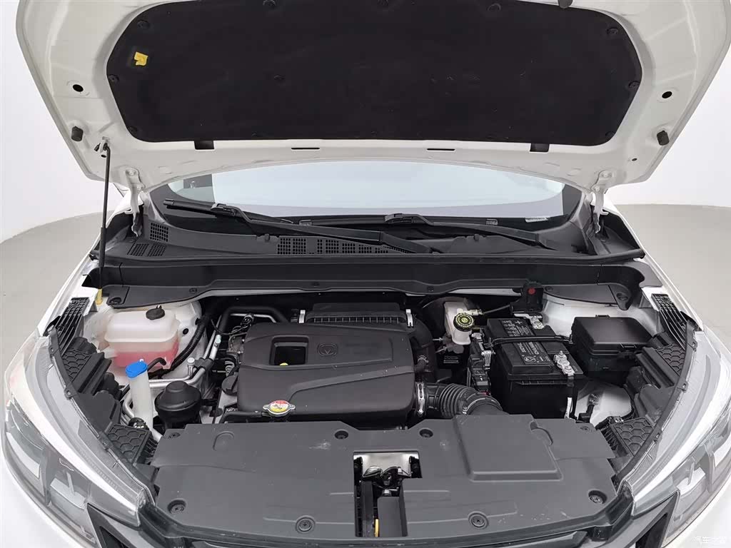 Changan CS15, 2020 6