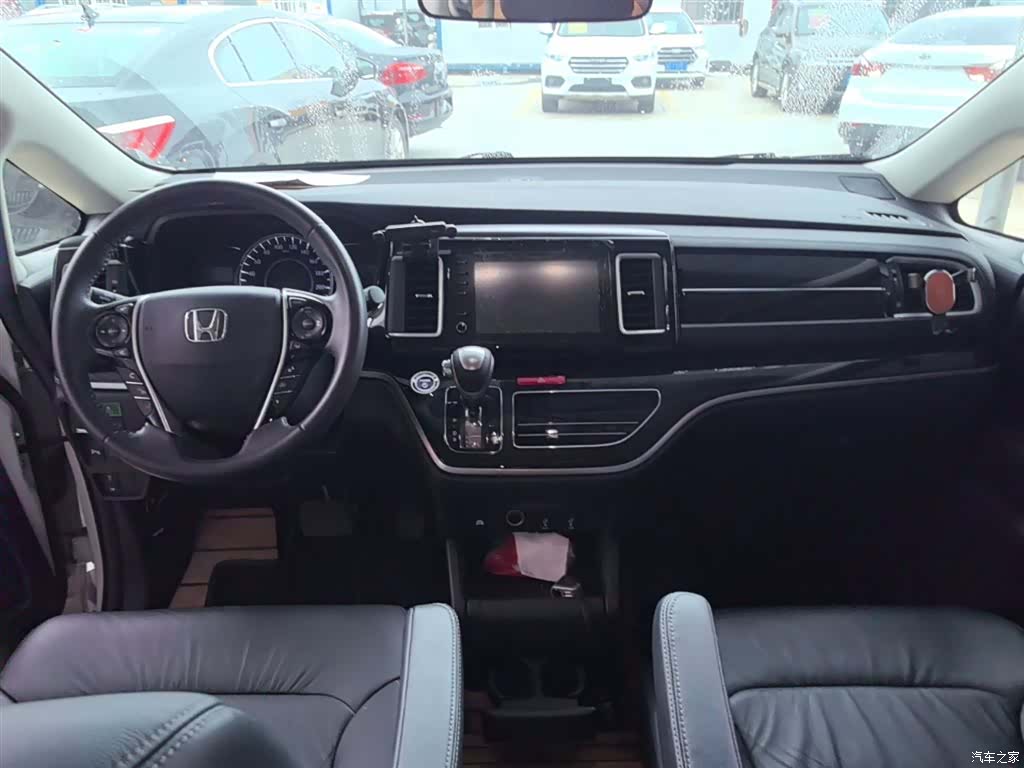 Honda Elysion, 2021 10
