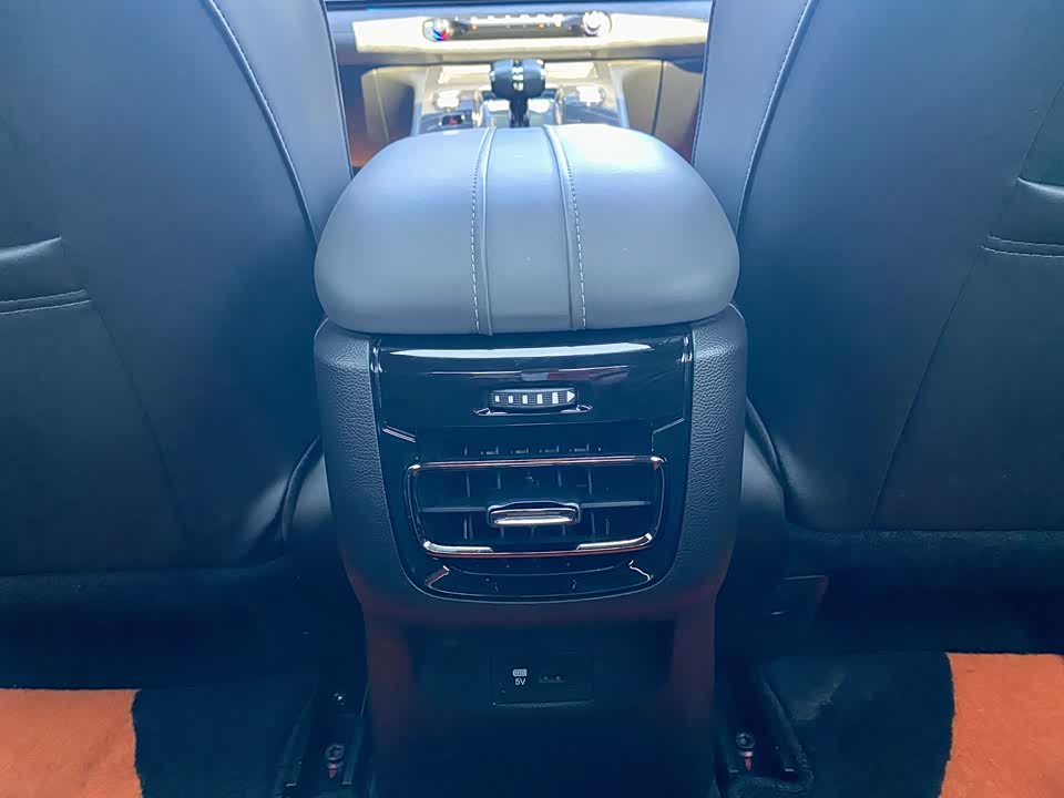 Trumpchi Shadow Leopard