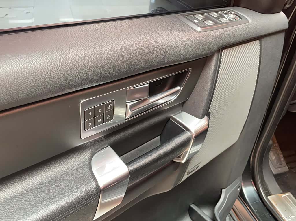 Land Rover Discovery, 2016 23