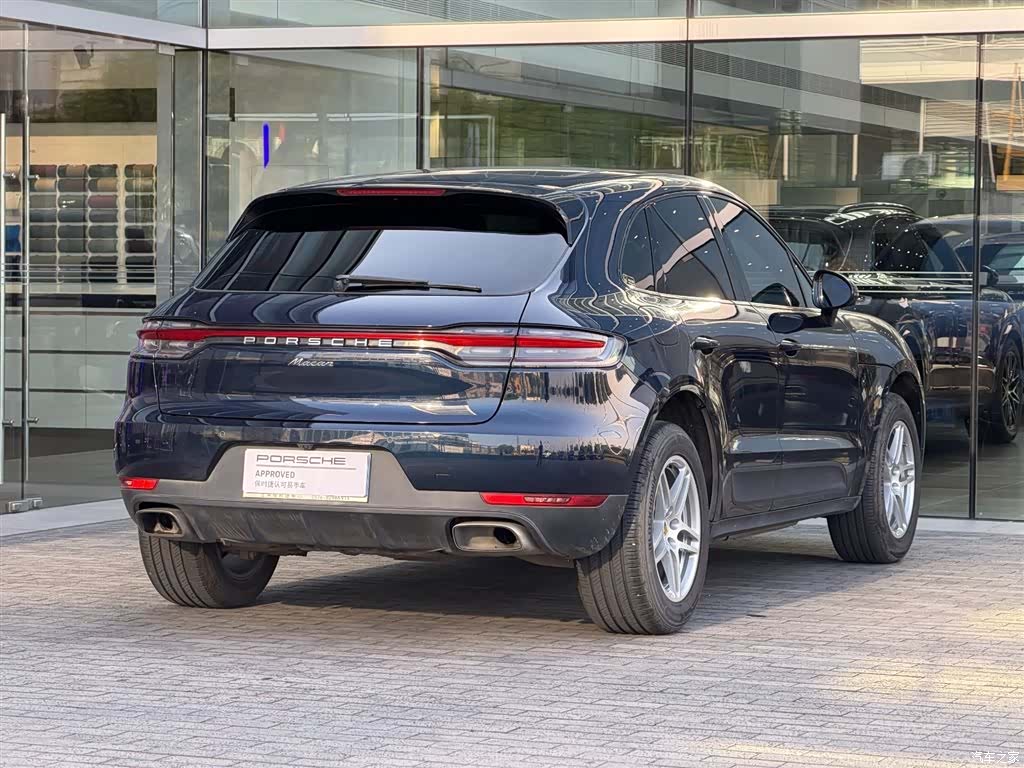 Porsche Macan, 2020 все фото