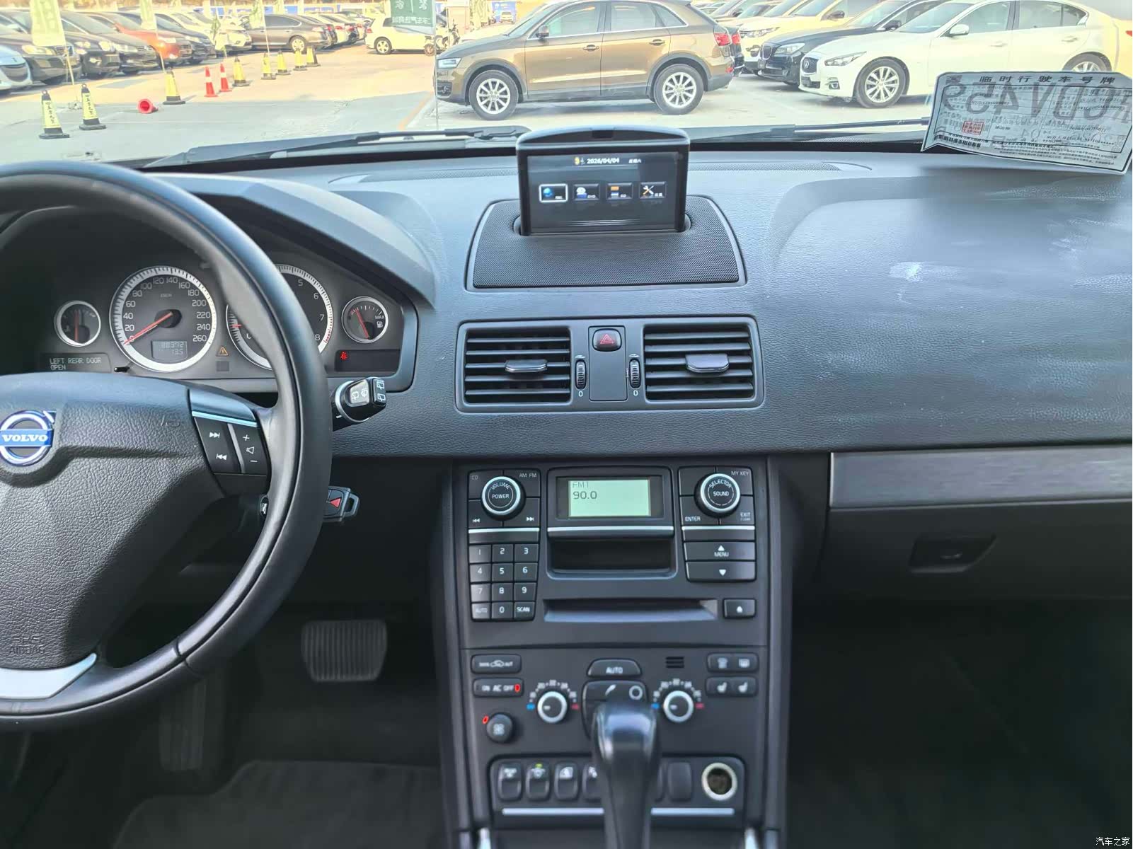 Volvo XC90, 2014 12