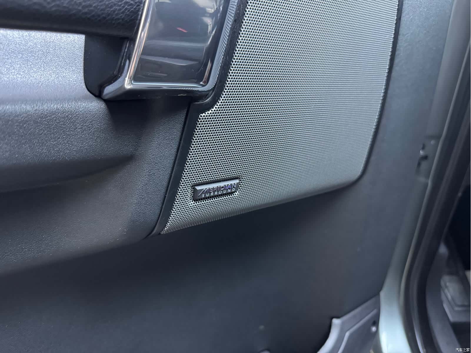 Land Rover Discovery, 2015 16