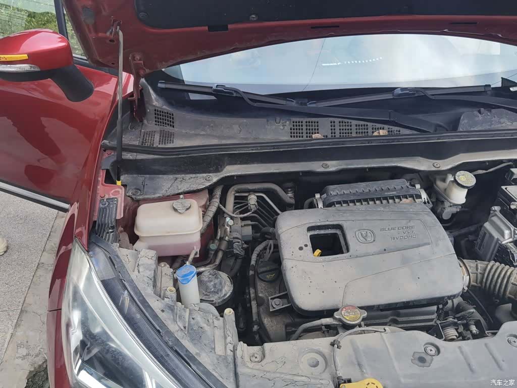 Changan CS15, 2017 21