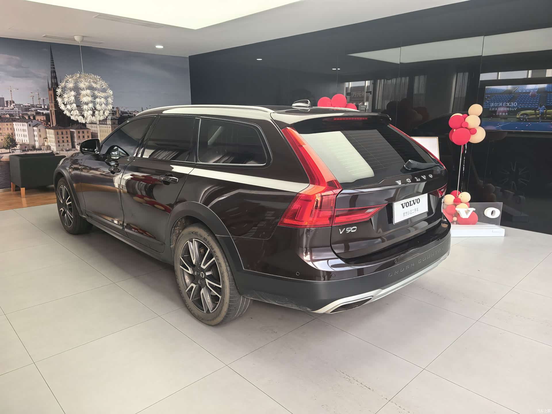 Volvo V90, 2019 18