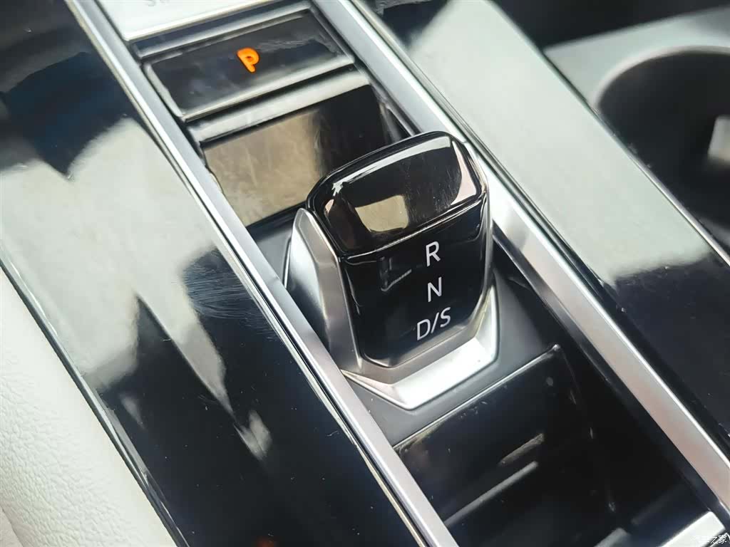 Volkswagen Teramont, 2024 14