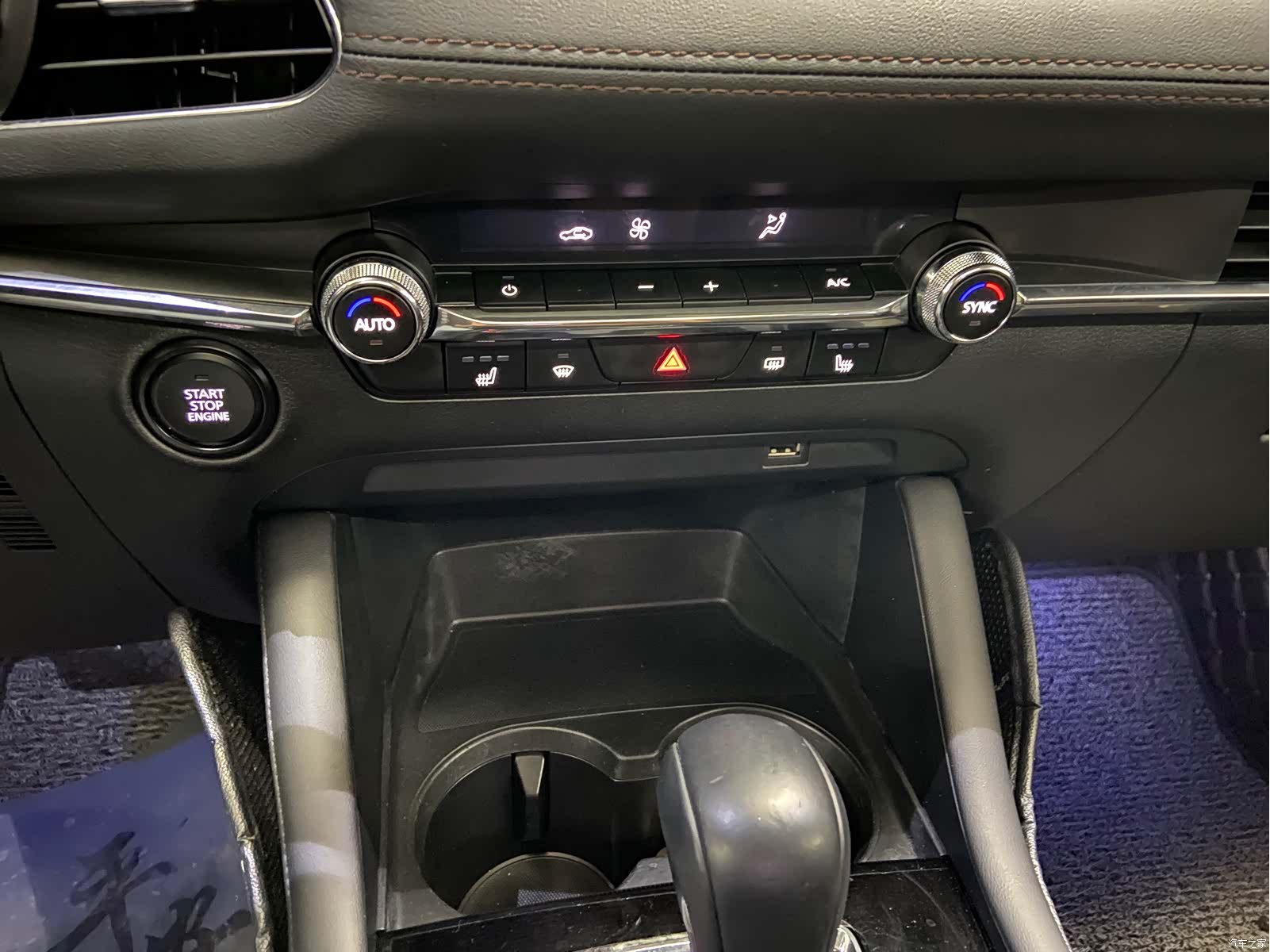 Mazda Mazda3, 2022 22