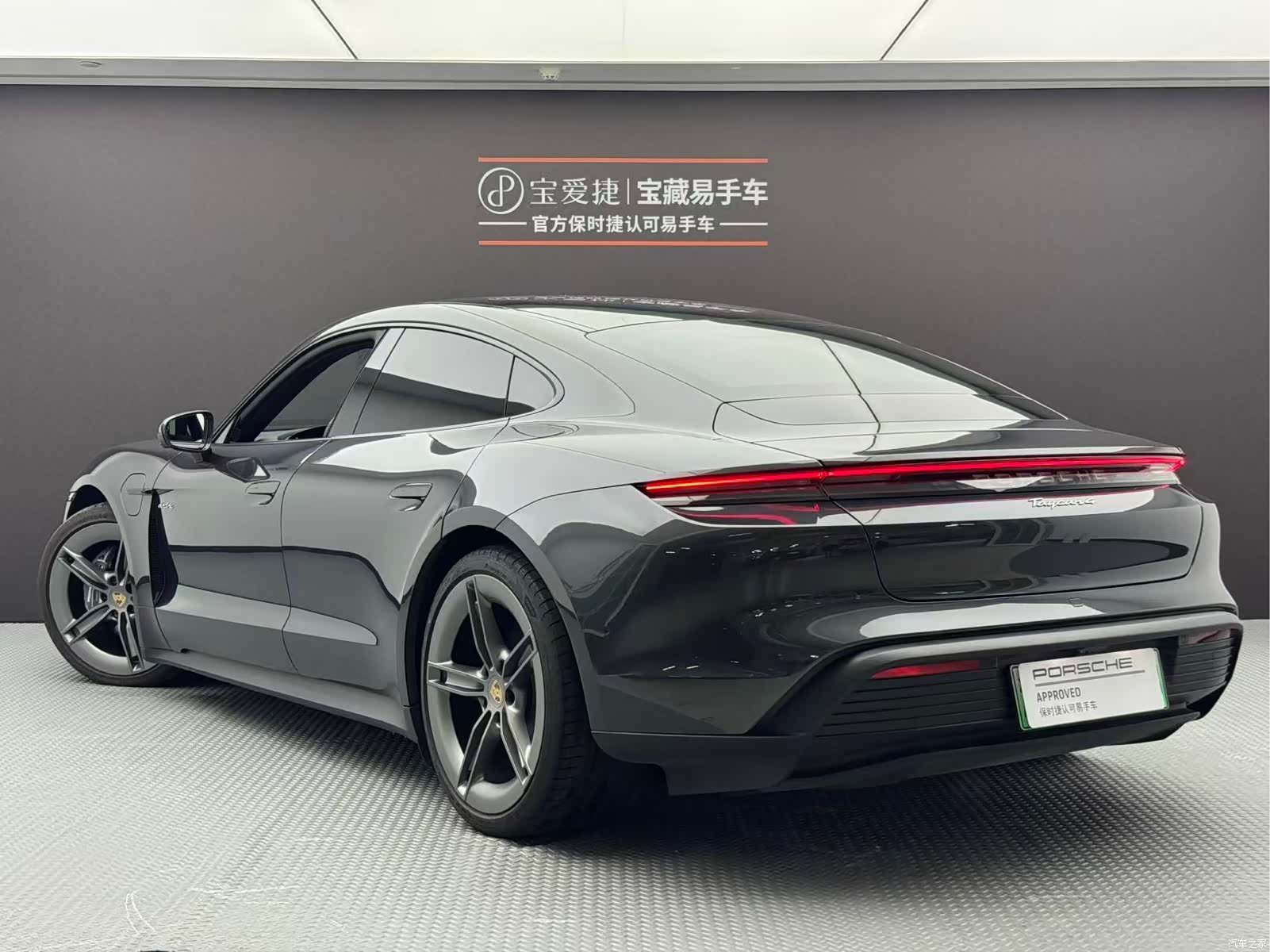Porsche Taycan, 2025 все фото