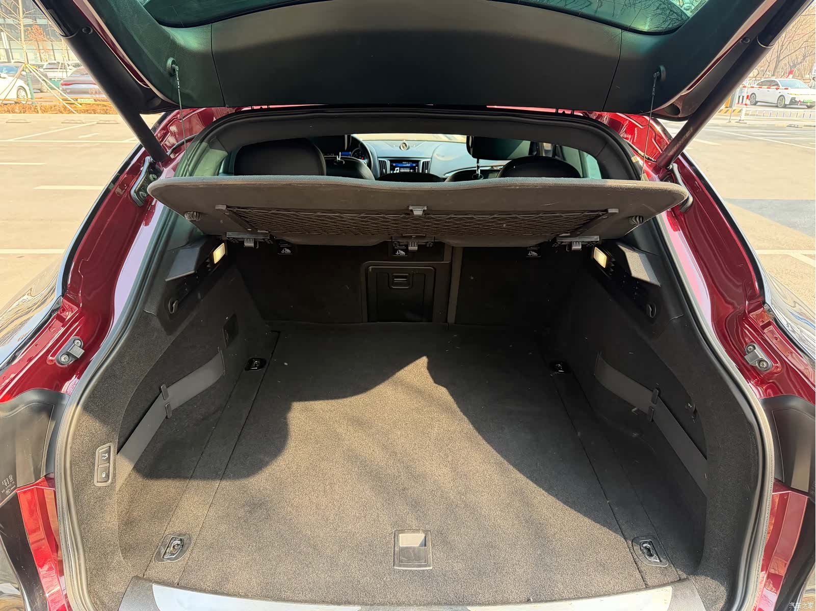Maserati Levante, 2018 8