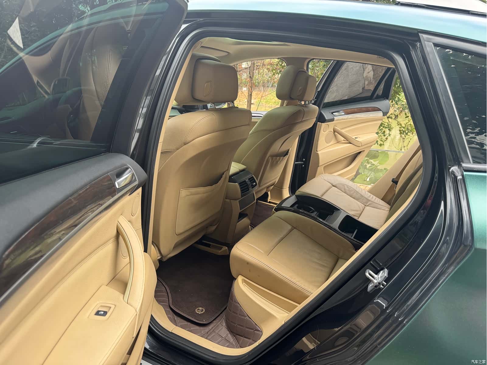 BMW X6, 2011 15