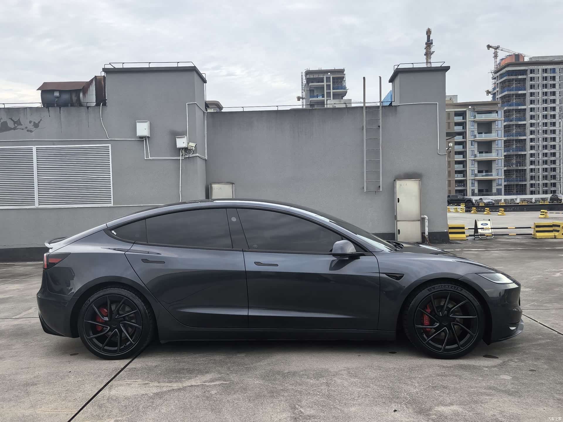 Tesla Model 3, 2024 7