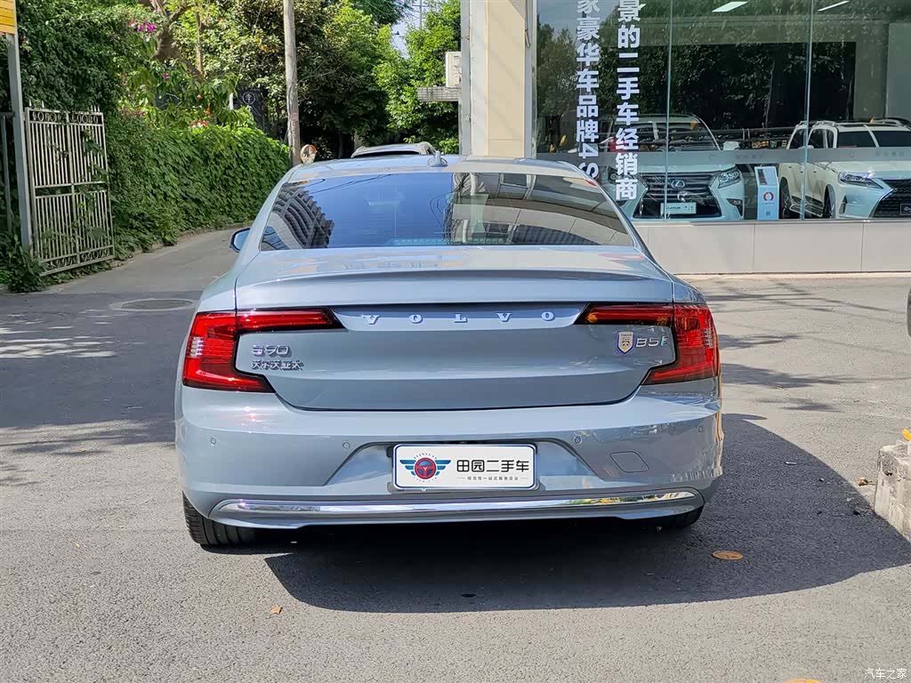 Volvo S90, 2021 все фото