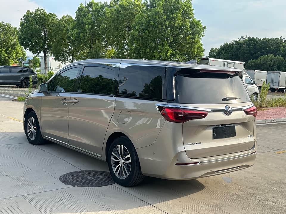 Buick GL8