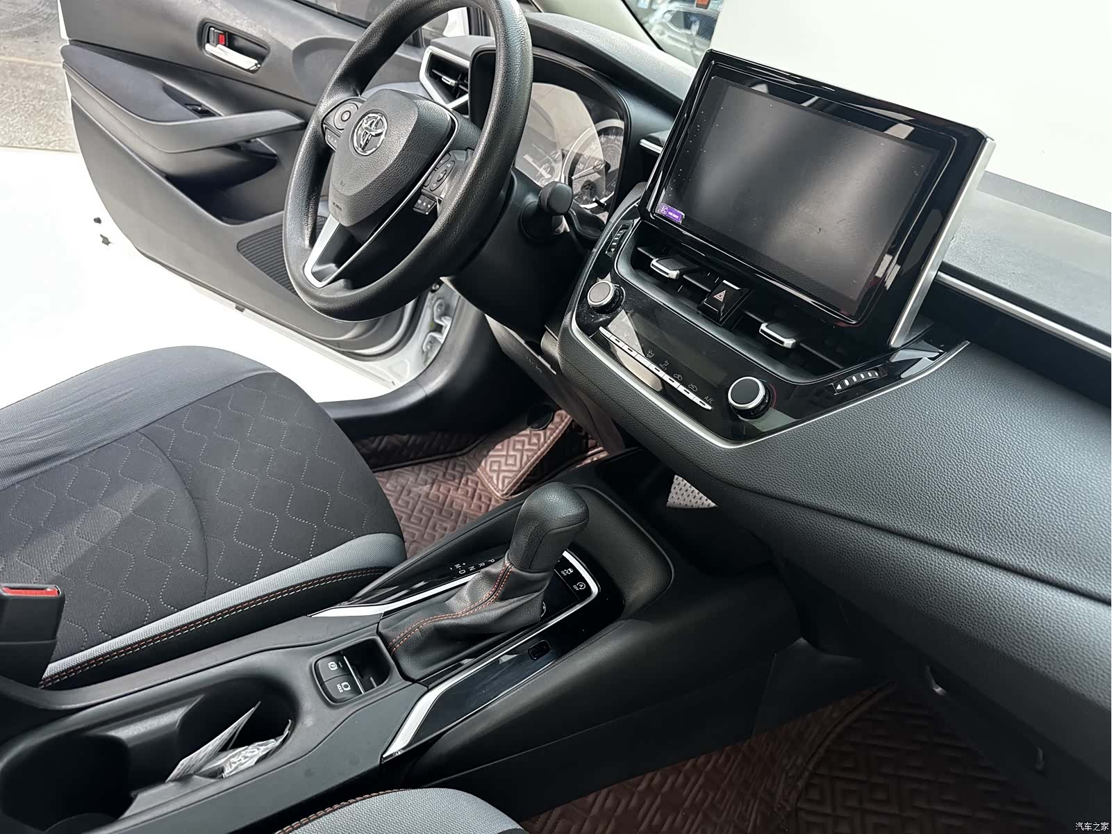 Toyota Corolla, 2023 23