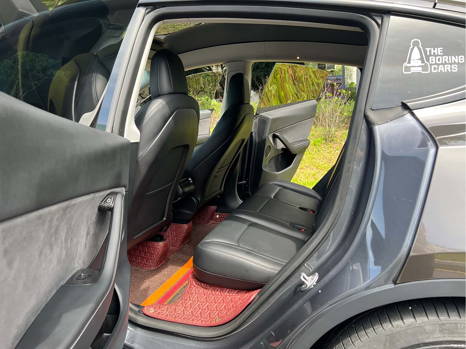 Tesla Model Y, 2022 10