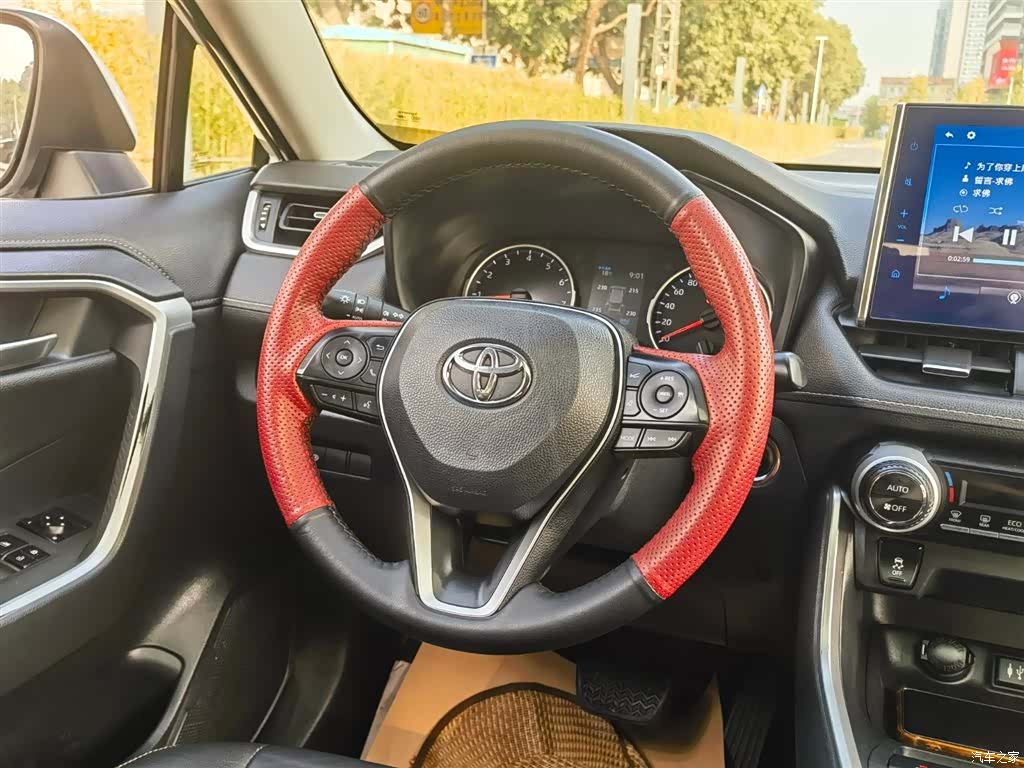Toyota Wildlander, 2021 12