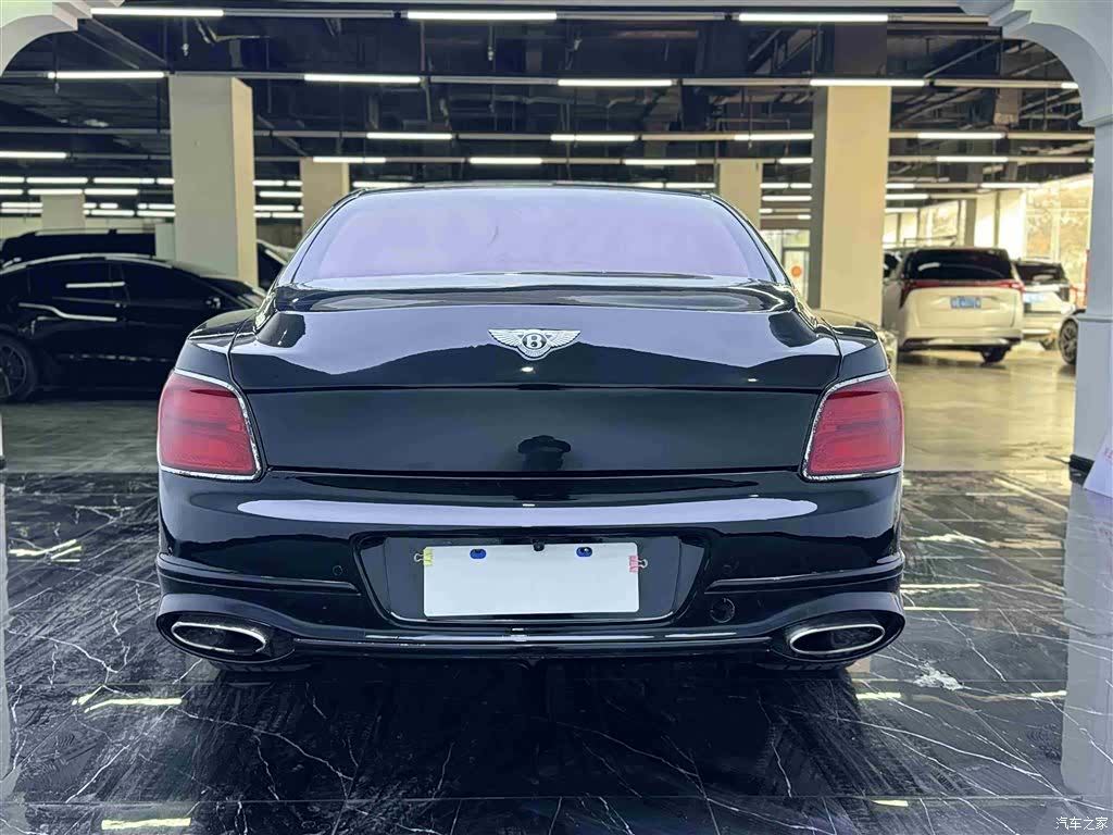 Bentley Flying Spur, 2014 16