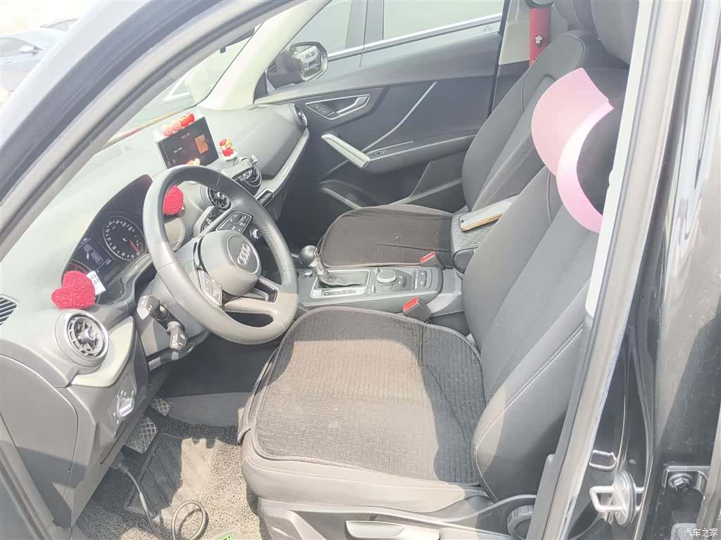 Audi Q2L, 2021 15