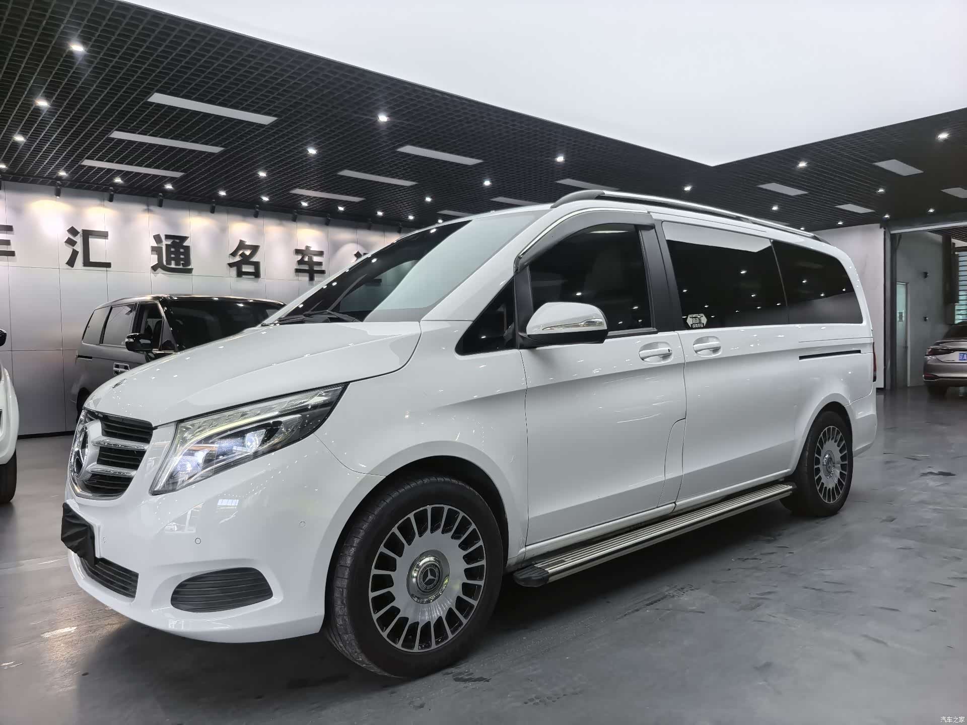 Mercedes-Benz V-Class, 2018 1