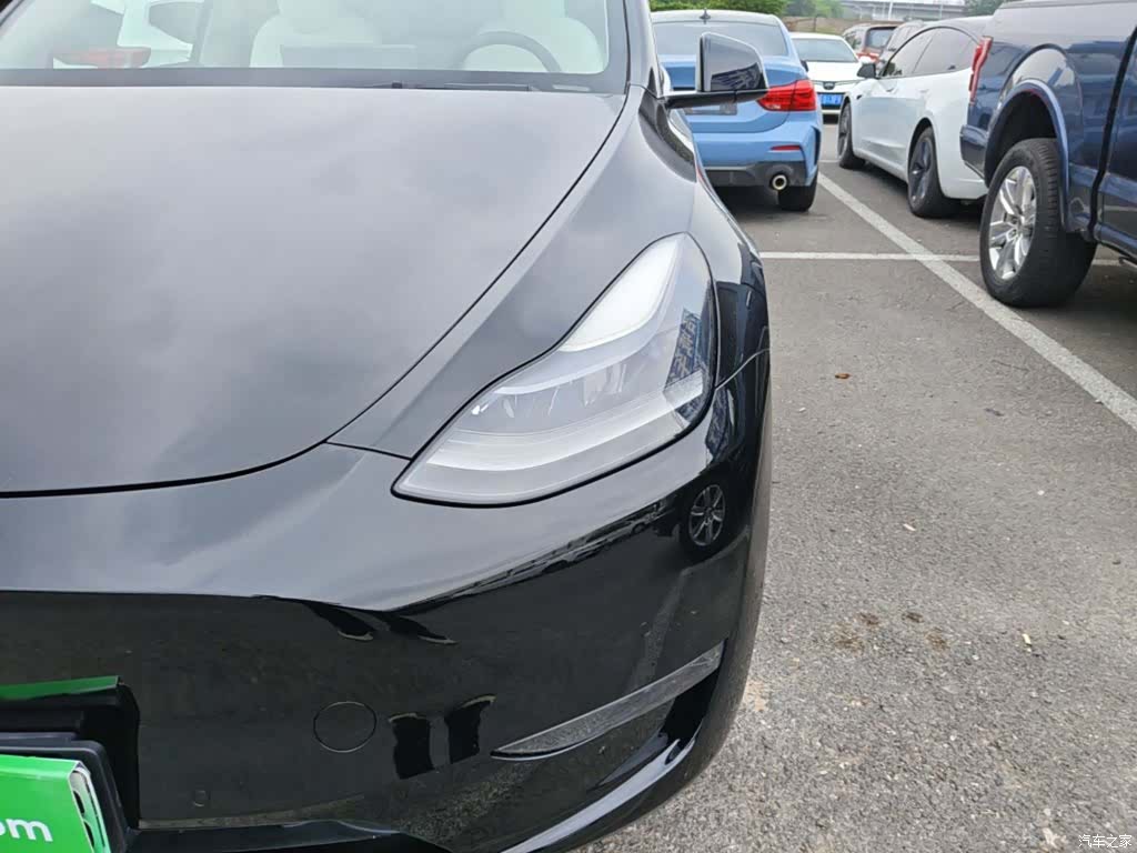 Tesla Model Y, 2021 24