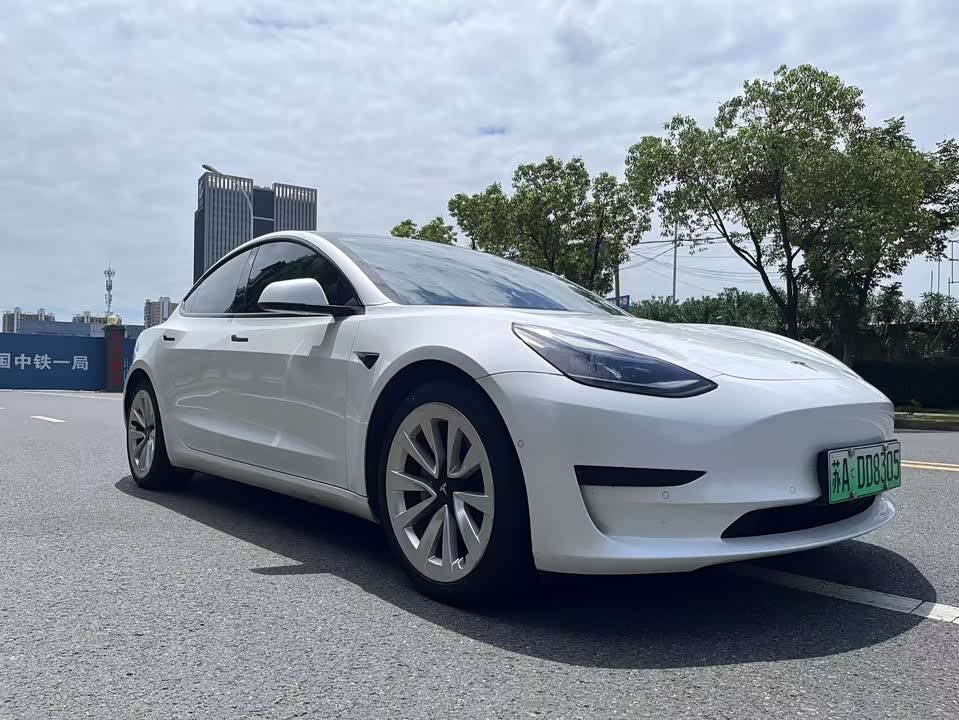 Tesla Model 3 Tesla Model 3
