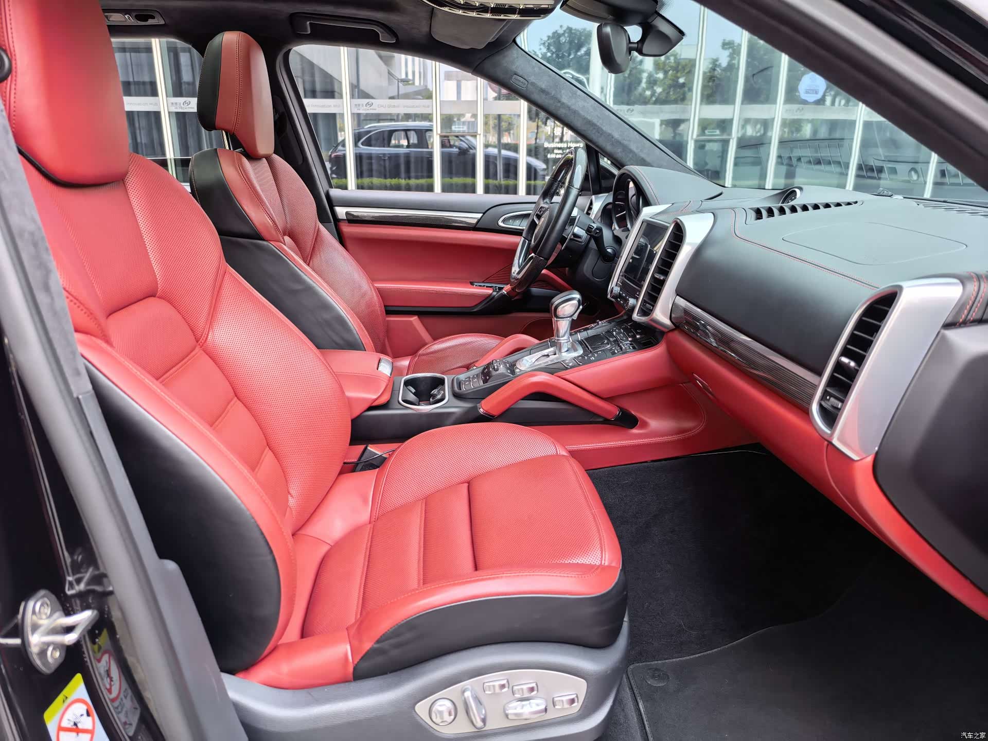 Porsche Cayenne, 2017 36