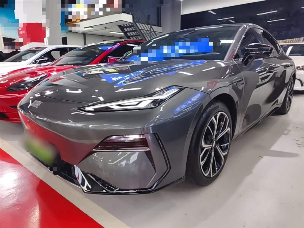 Geely Galaxy E8