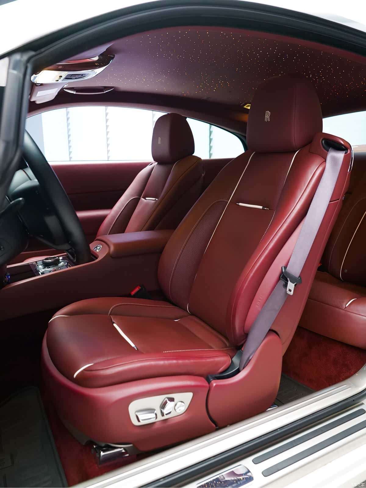 Rolls-Royce Wraith, 2017 19