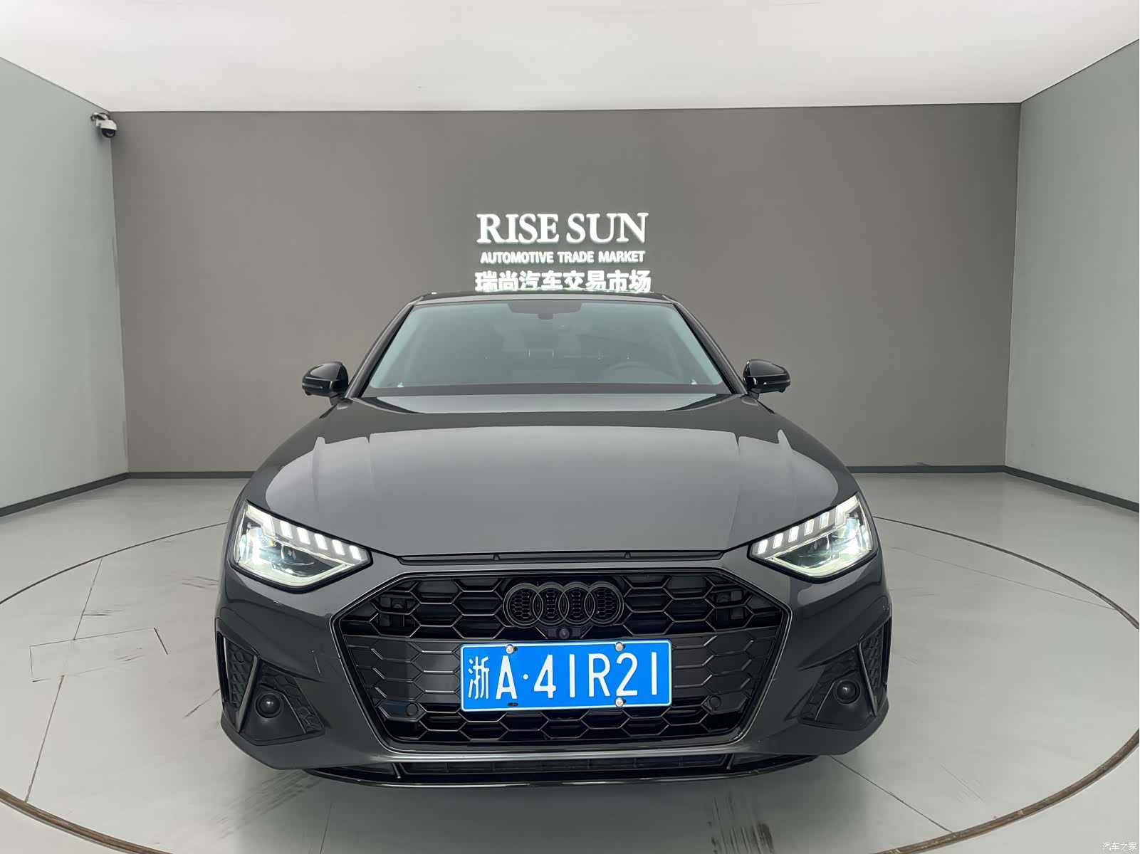 Audi A4L, 2022 2