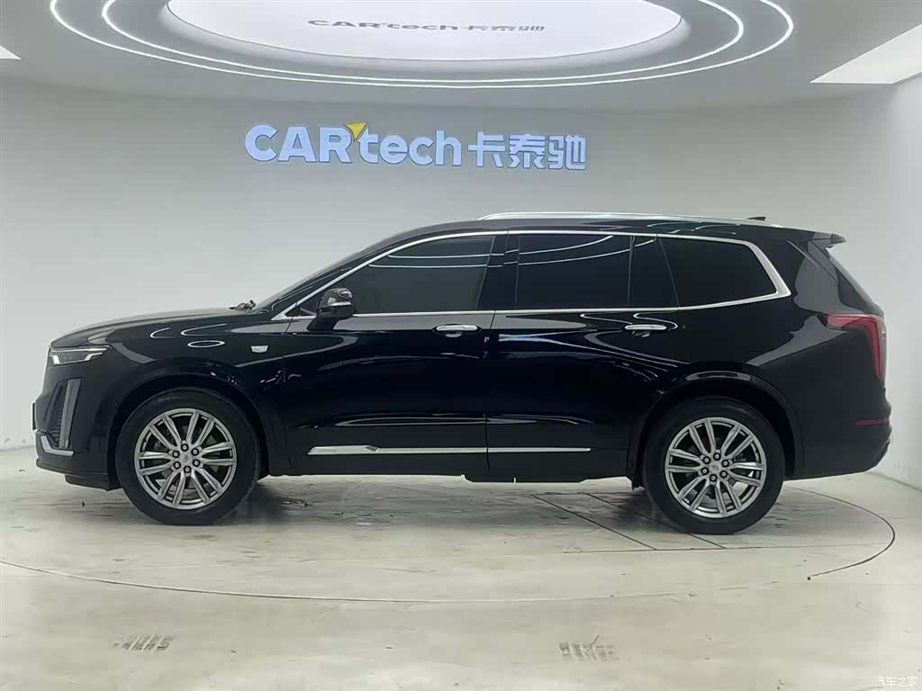 Cadillac XT6, 2021 3