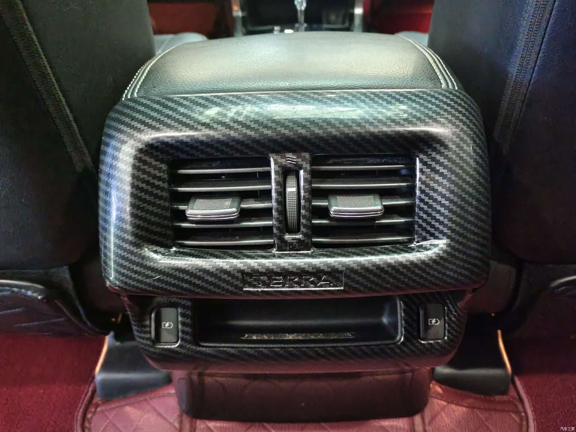 Nissan Terra, 2019 13