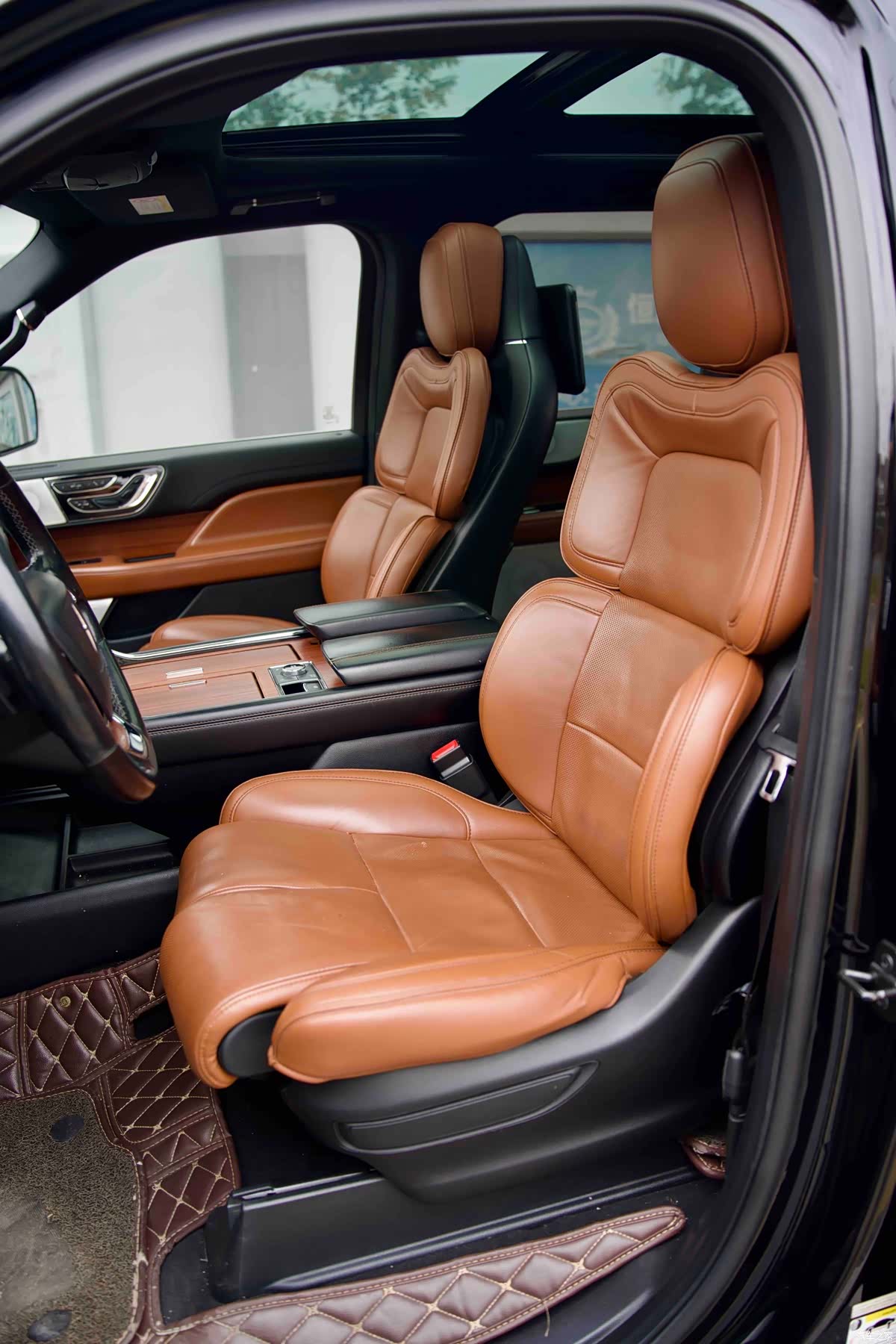 Lincoln Navigator, 2019 8